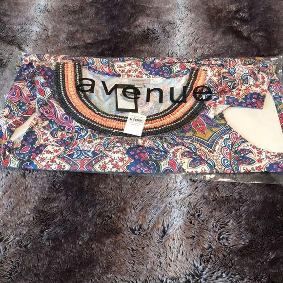 NWT Avenue 14/16 (1X) beaded print top - Picture 11 of 14